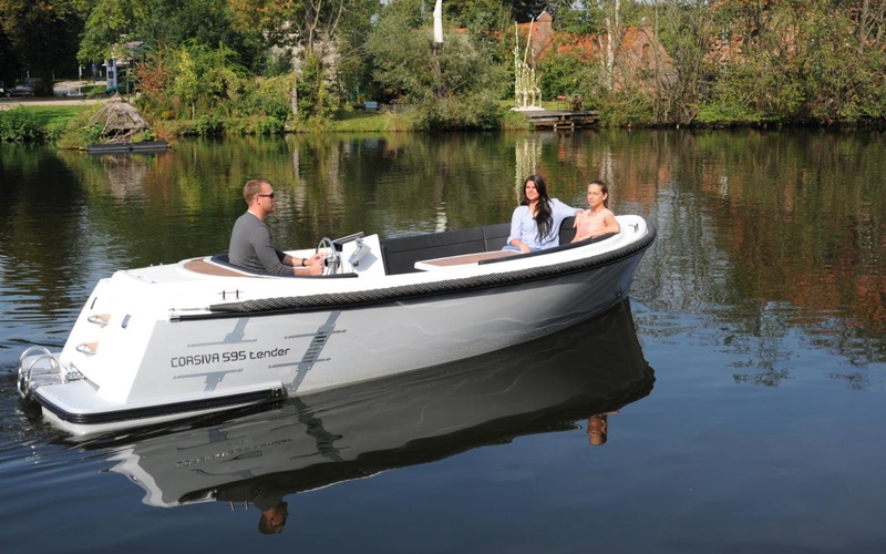 Corsiva 595 Tender