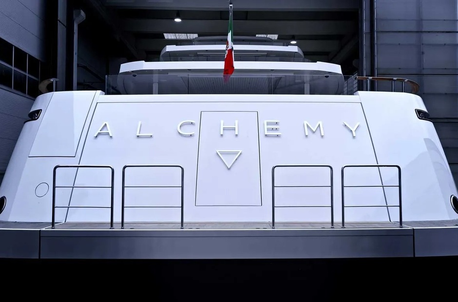 Rossinavi Alchemy