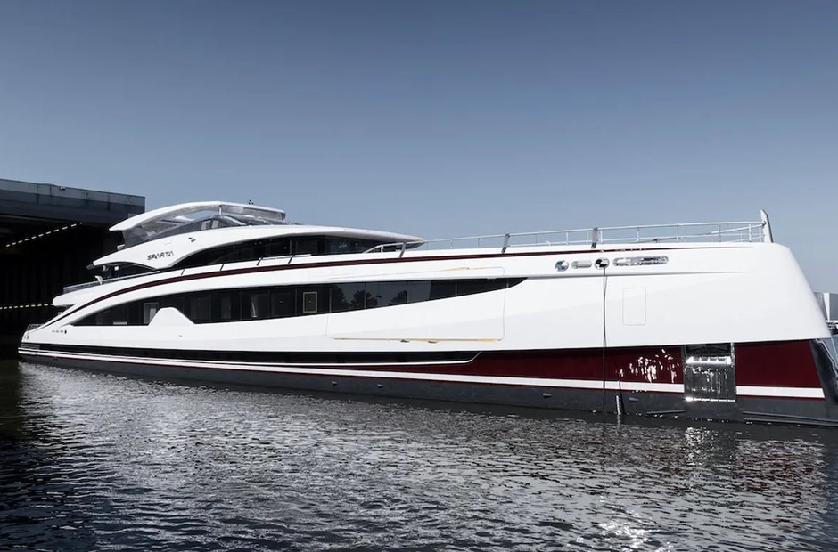 Heesen Sparta