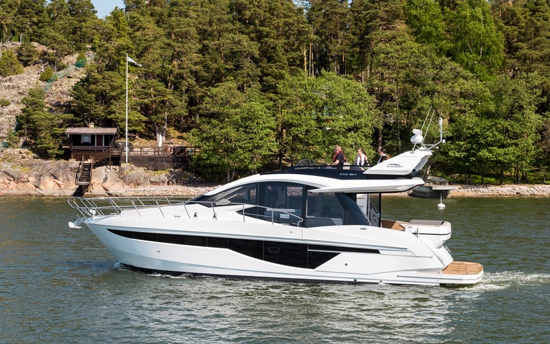 Galeon 470 Skydeck