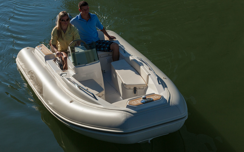 Capelli Tempest 410 Yacht Tender