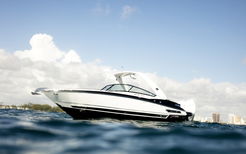 Monterey 305SS