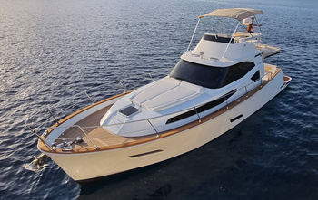 Monachus Issa 45 Fly (2024)