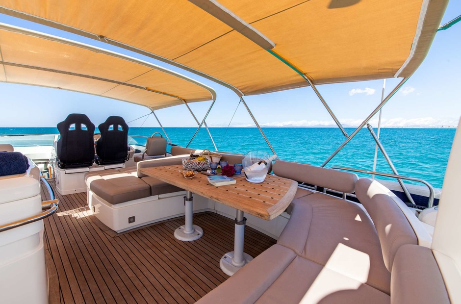 Fairline Nirvana