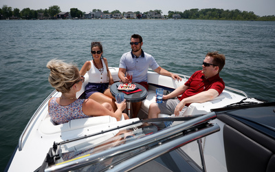 Formula 270 Bowrider