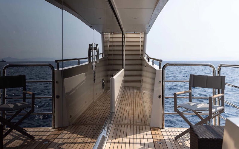 Sailfish 320 Express