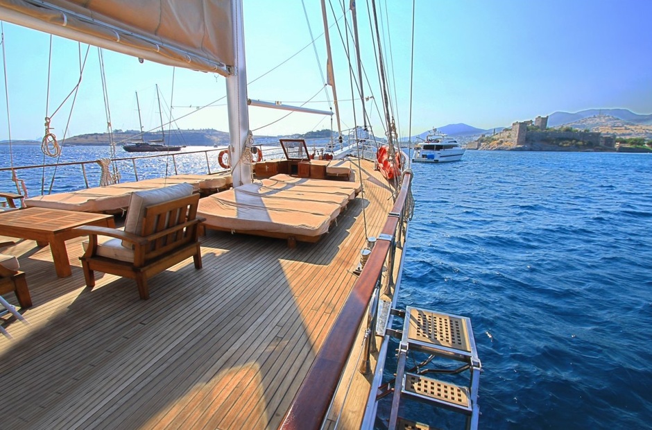 Tuzla Shipyard CEO III