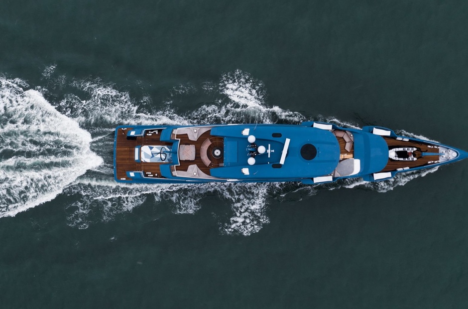 Royal Huisman  Phi
