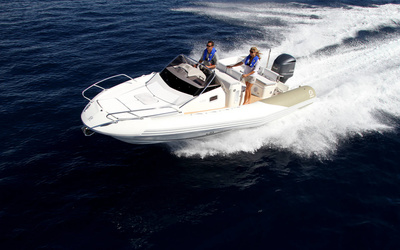 Zodiac N-ZO 700 Cabin