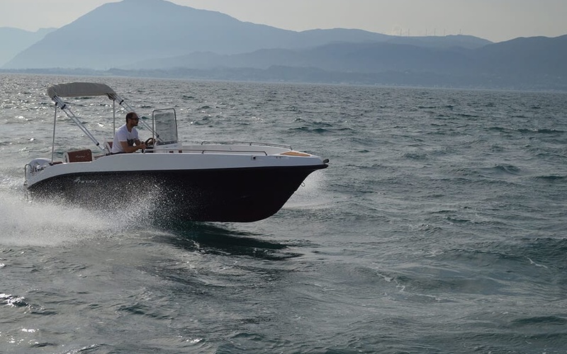 Nireus Ω53 Pleasure