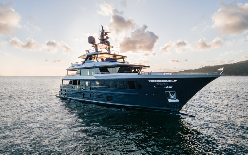 MCP Yachts 37.4M