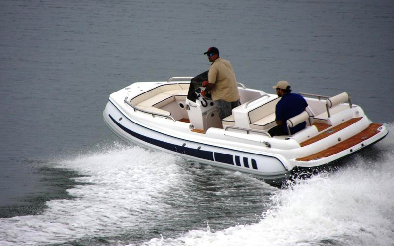 Novurania Custom Line 700