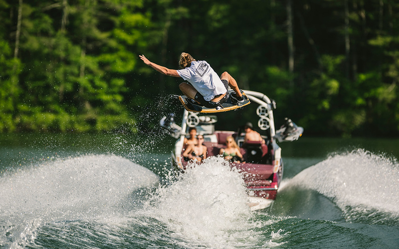 Malibu Wakesetter 22 LSV