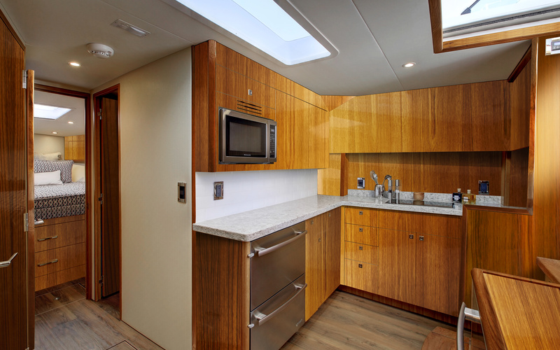 Hatteras GT45X Tower