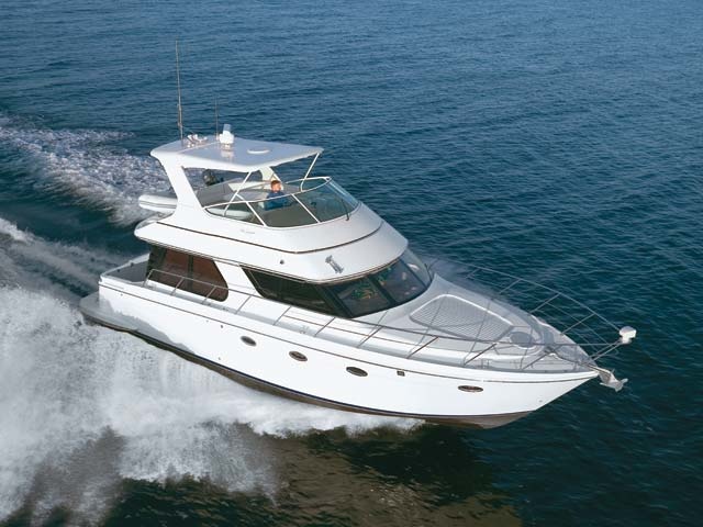 Carver 46 Voyager