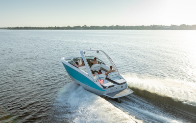 Regal LS4 Surf
