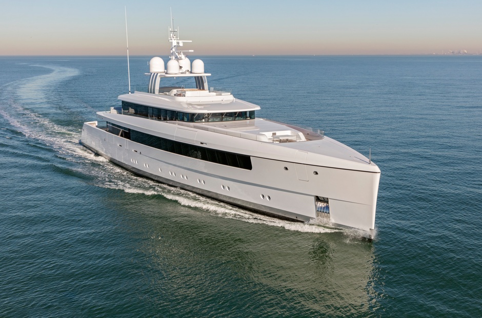 Feadship Najiba