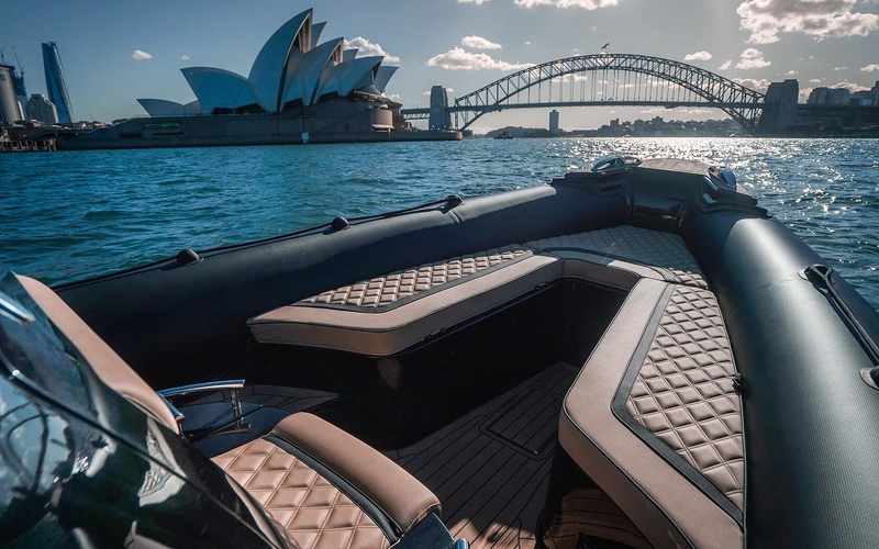 Cobra RIBs Nautique 9.7