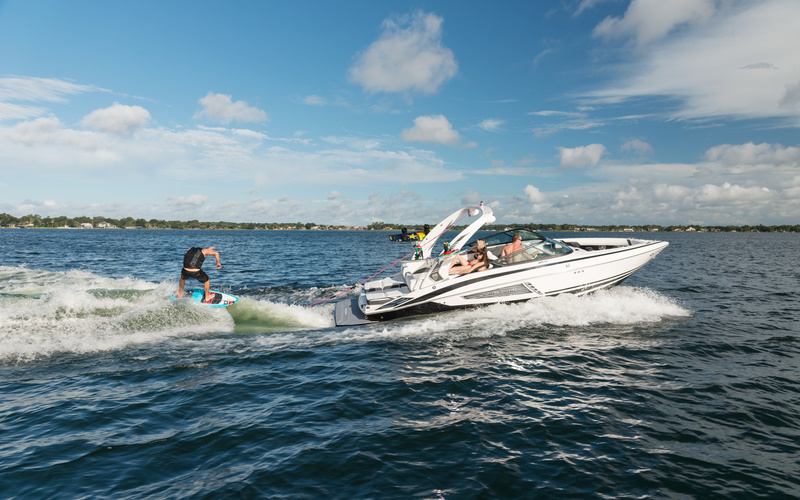 Regal 25 RX Surf