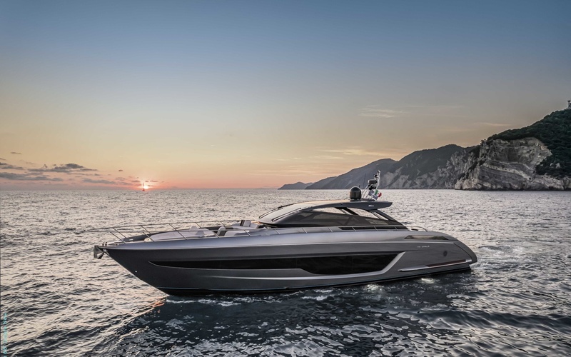 Riva 68’ Diable