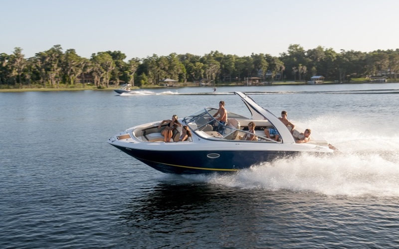 Regal 2700 ES