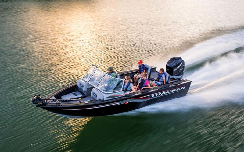 Tracker Targa V-20 Combo