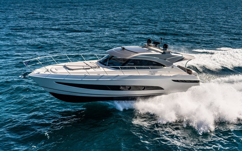 Riviera 4800 Sport Yacht Series II Platinum Edition