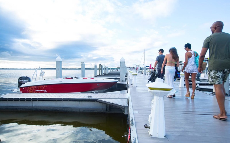 Bayliner Element E18