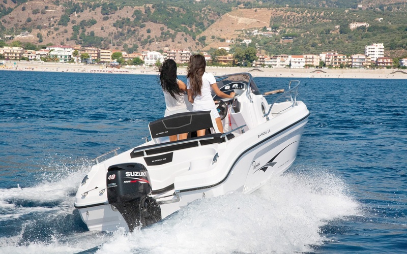 Ranieri Shadow 19