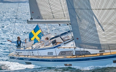 Hallberg-Rassy 400