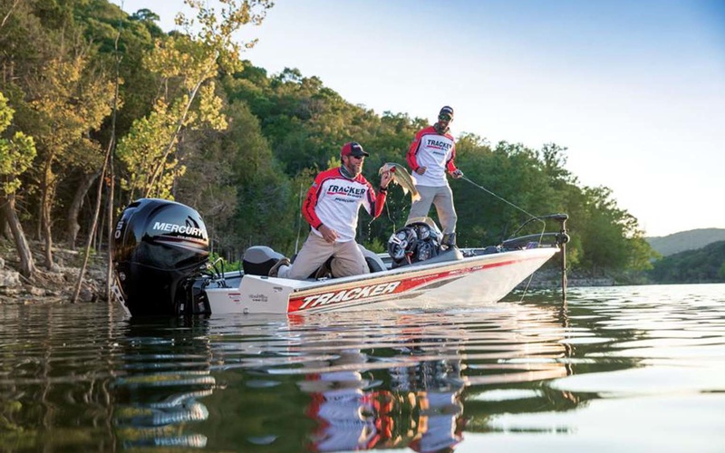 Tracker Pro Team 195 TXW 40th Anniv