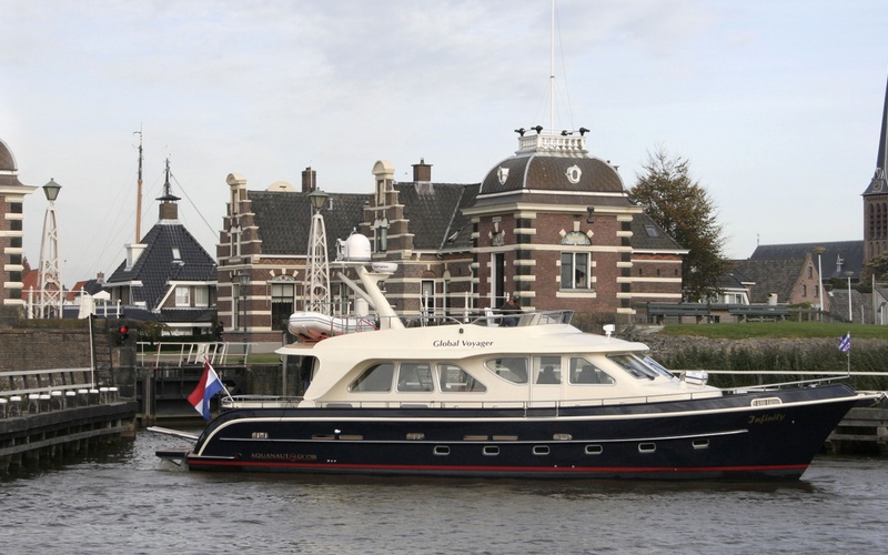 Aquanaut GV 1700
