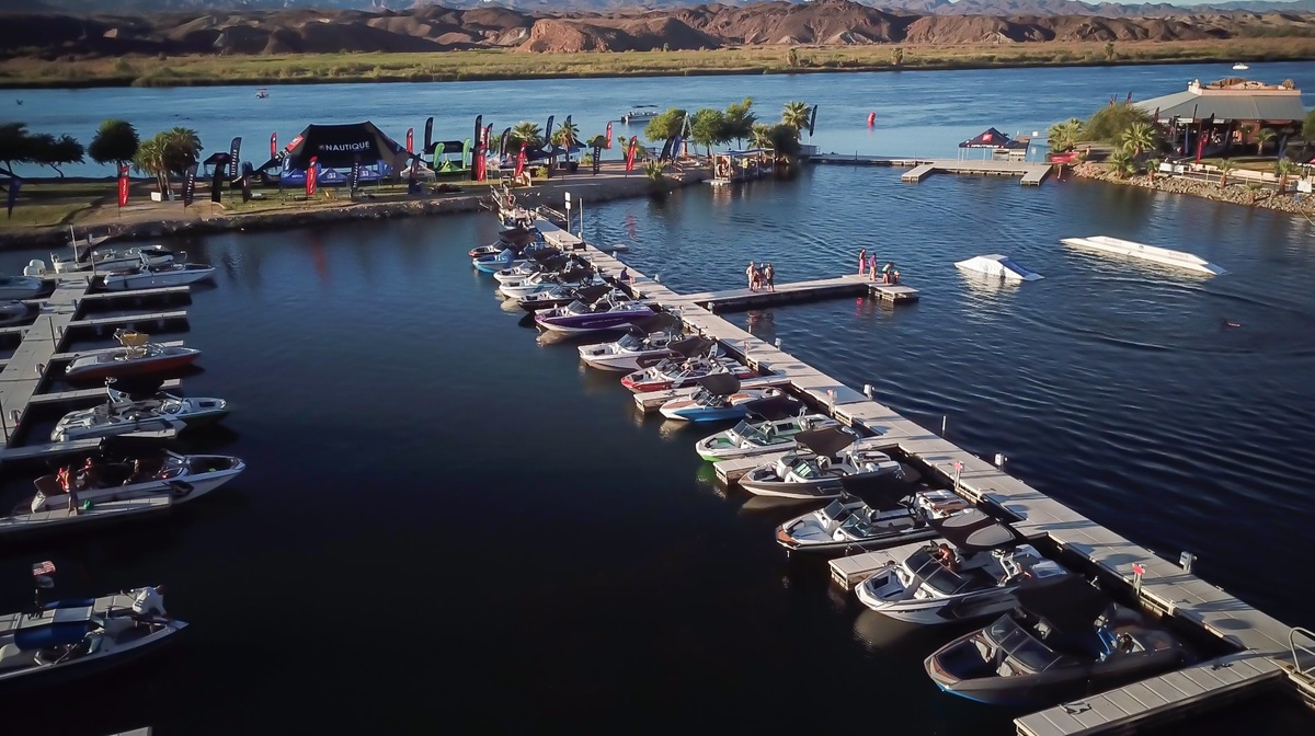 Nautique Boat