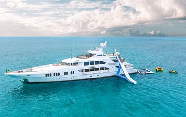 Trinity Yachts Aspen Alternative