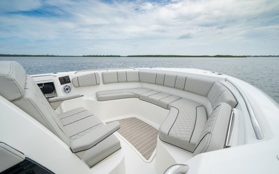 Pursuit S 358
