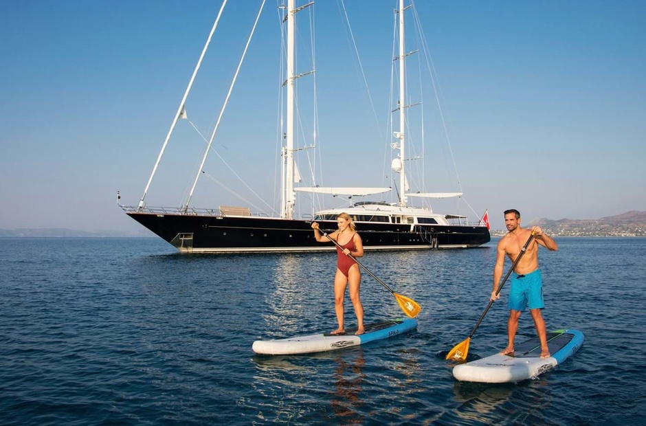 Perini Navi Xasteria