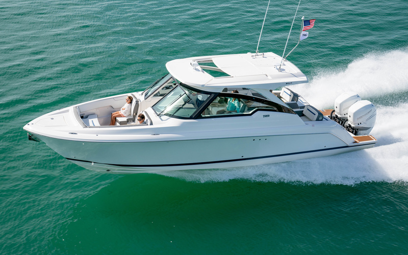 Tiara 34 LX