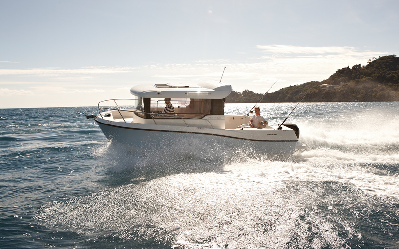 Quicksilver 675 Pilothouse