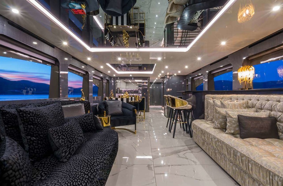 CL Yachts Noam