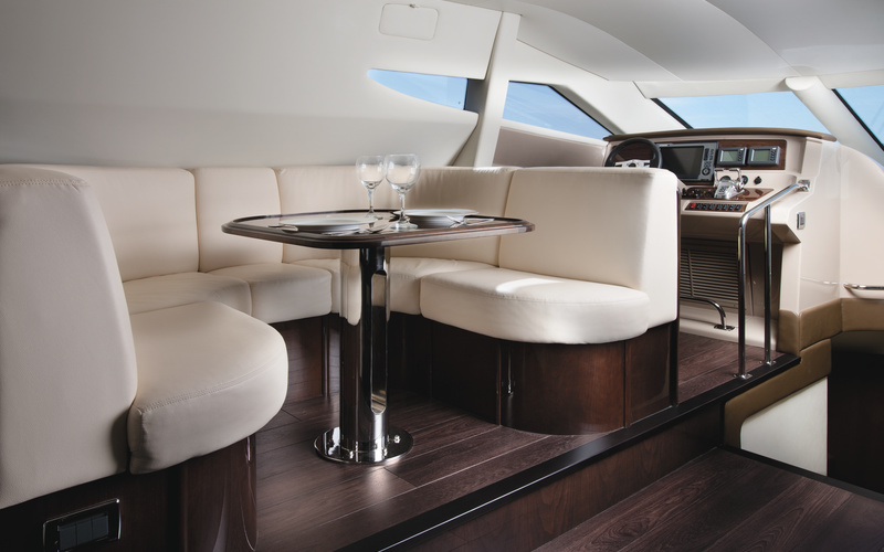 Marquis 560