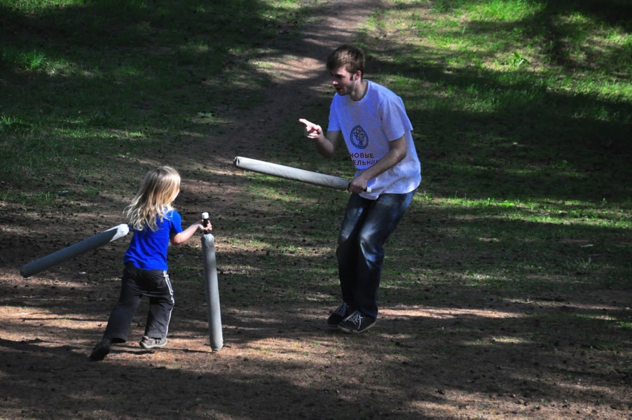 At the fencing practice in one of Moscow's parks.