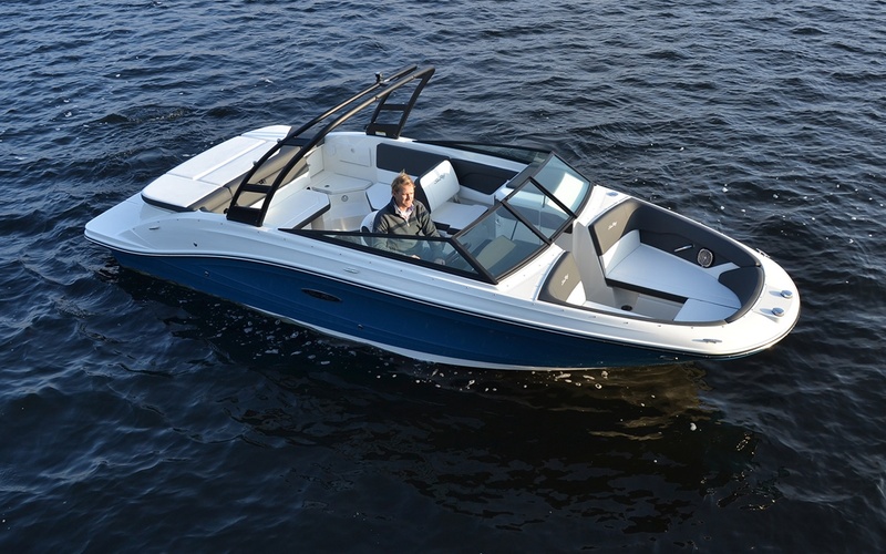 Sea Ray 230 SPX