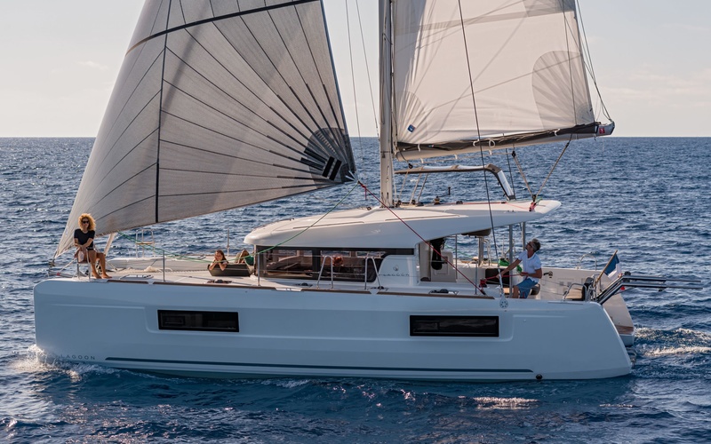 Lagoon 40