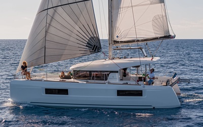 Lagoon 40