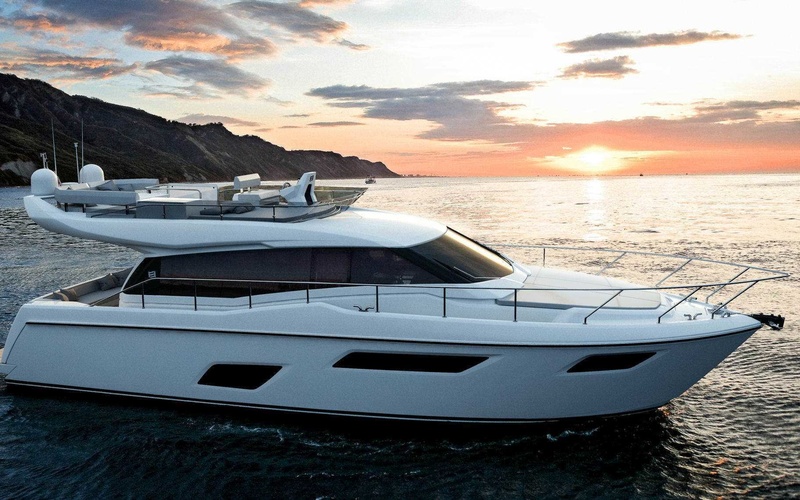Ferretti 450