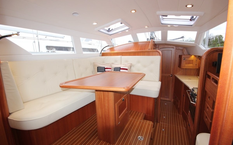 CR Yachts 390 DS