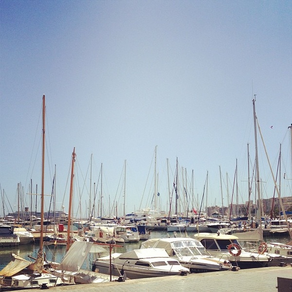 Walk along the marina