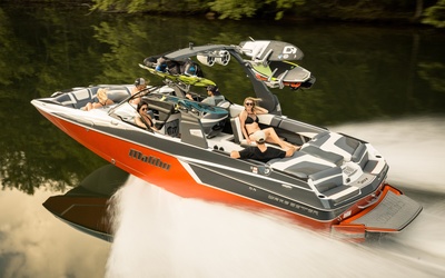Malibu Wakesetter 24 MXZ