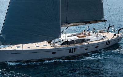 Oyster 745