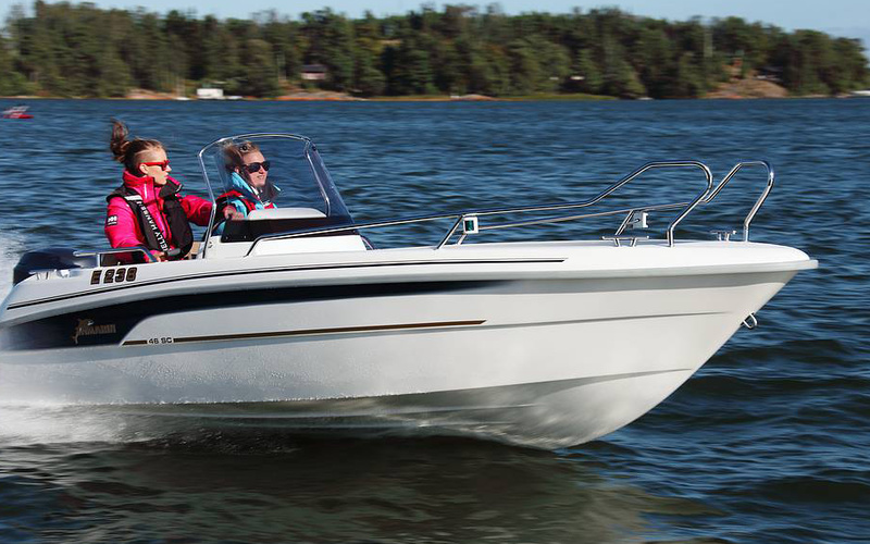 Yamarin 46 Side Console